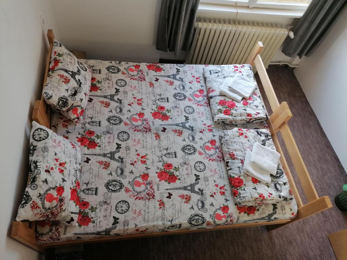 Exit Labirint Centar Hostel Novi Sad Phòng bức ảnh